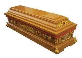 Nằm mơ thấy quan tài là điềm gì? Đánh lô con gì may mắn? 7 Ngủ mơ thấy quan tài màu vàng